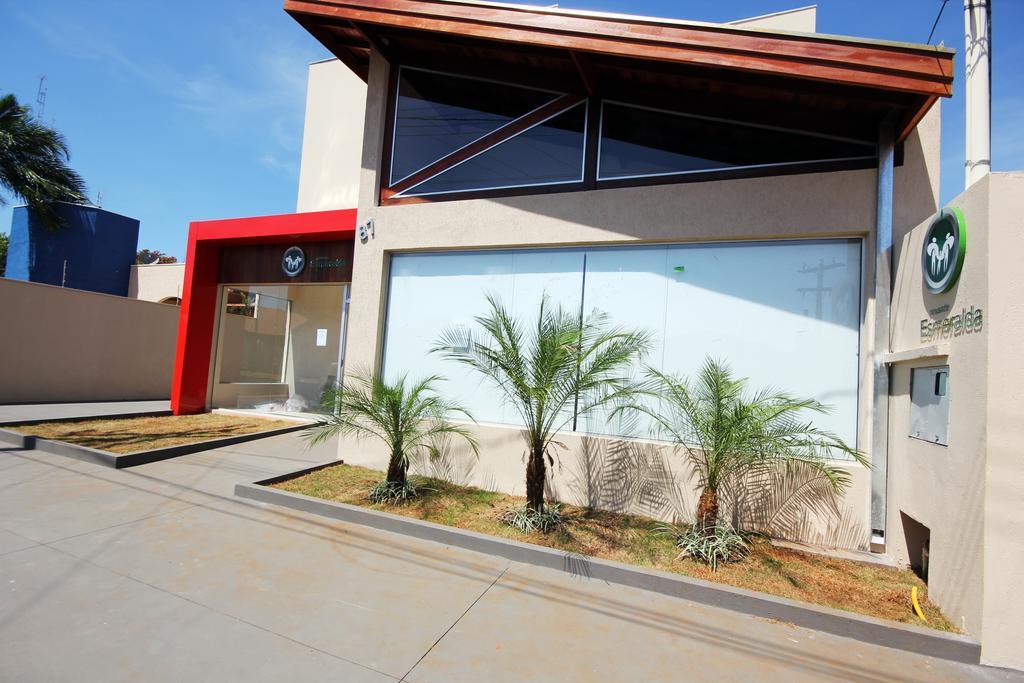 Pousada Esmeralda Olímpia Exterior foto